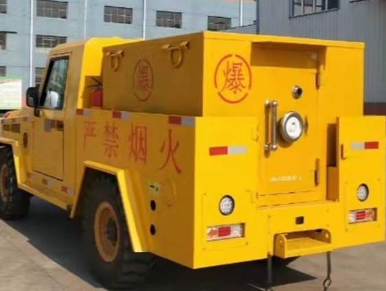 宁化凯龙爆破器材运输车：保障爆破任务的安全运行